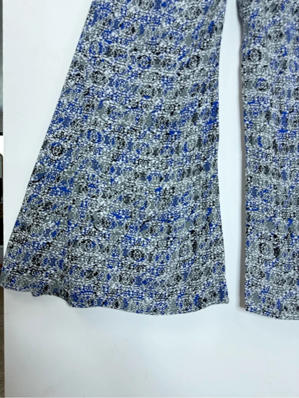 Poupette St. Barth Wide Leg Pants Size M Beachy Bohemian Elastic Waist Comfy - Picture 11 of 16